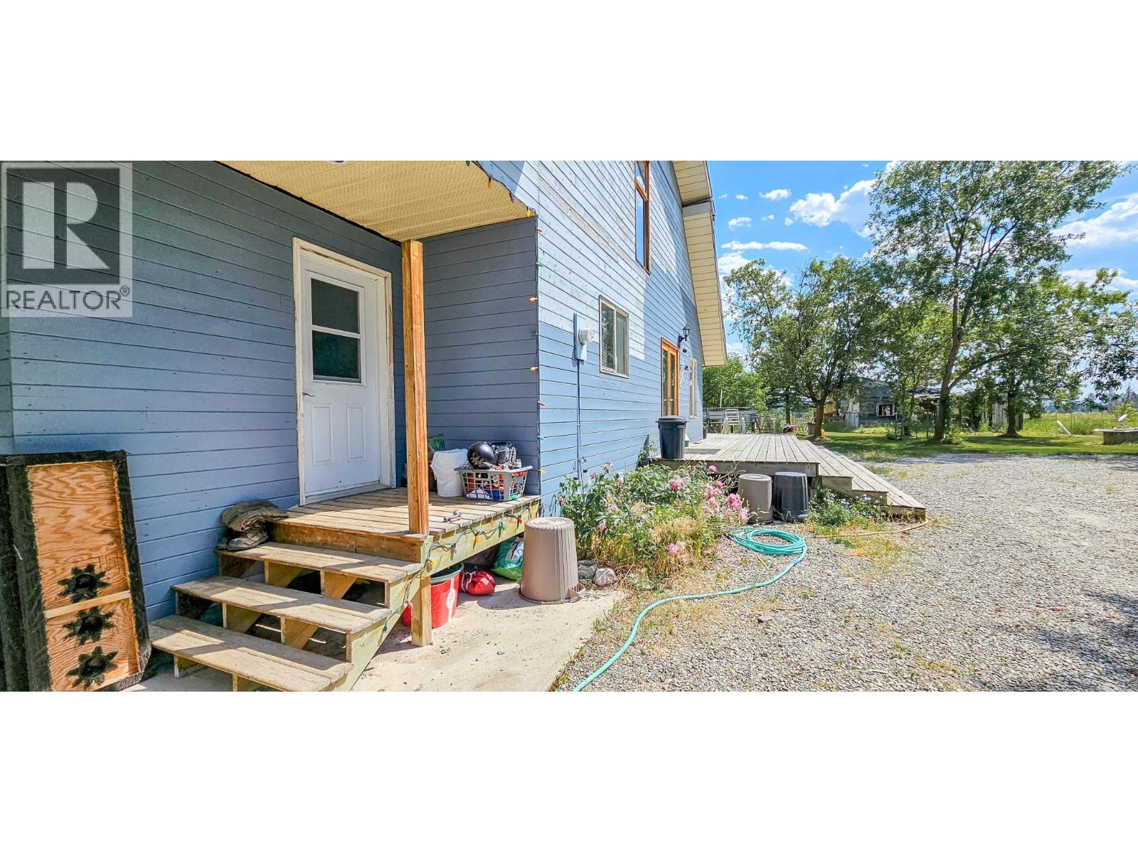 3560 Island Pond Road - 22