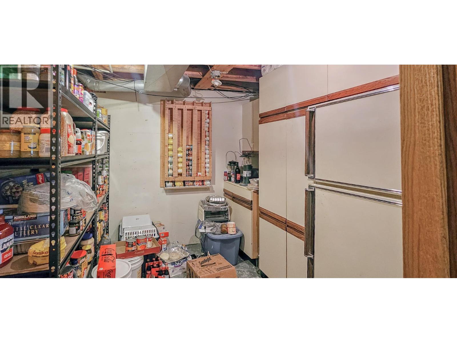 3560 Island Pond Road - 34
