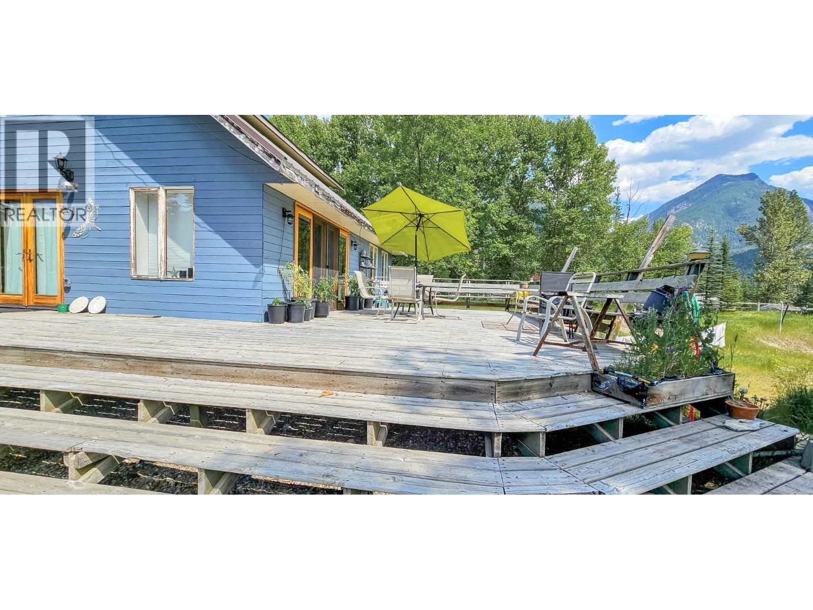 3560 Island Pond Road - 45