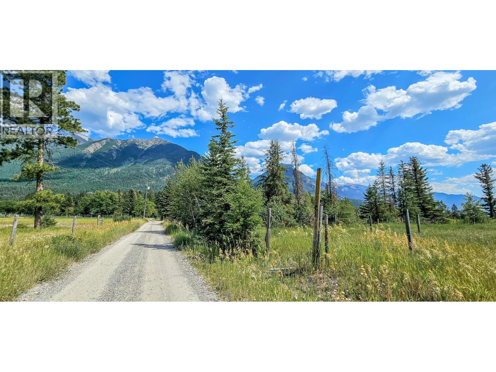 3560 Island Pond Road - 62