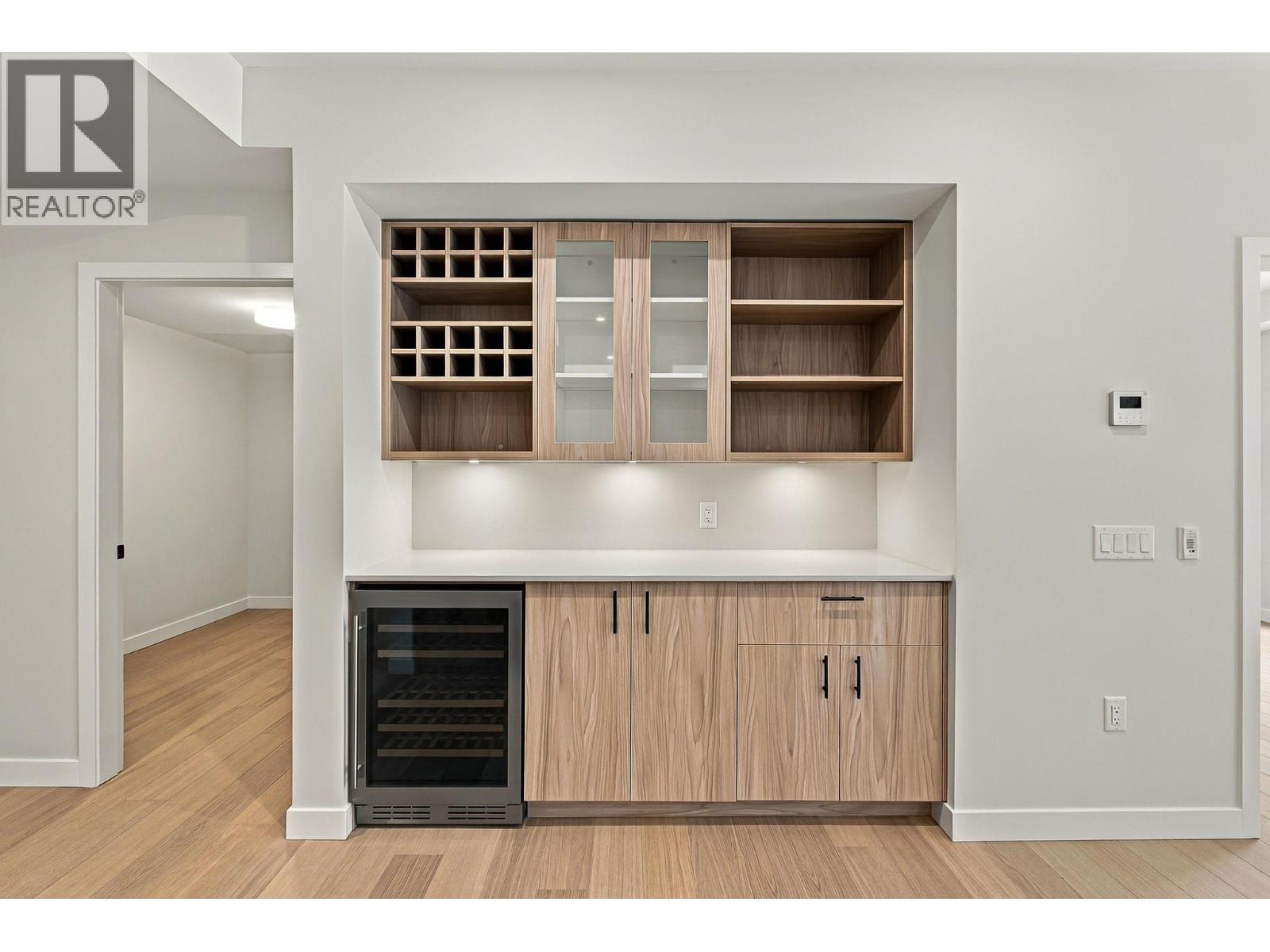 #404 9652 Benchland Drive - Image 14