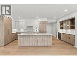 9652 Benchland Drive Unit# 404, Lake Country, BC V4V0A4 Photo 10