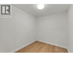 Dining room - 9652 Benchland Drive Unit# 404, Lake Country, BC V4V0A4 Photo 6