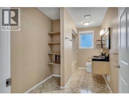 Dining room - 2807 32 Street Sw, Calgary, AB T3E2S1 Photo 15