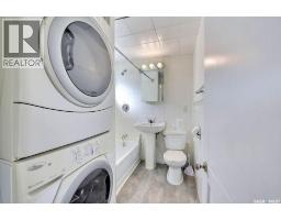 297 Smith Street, Regina, SK S4R2K8 Photo 12