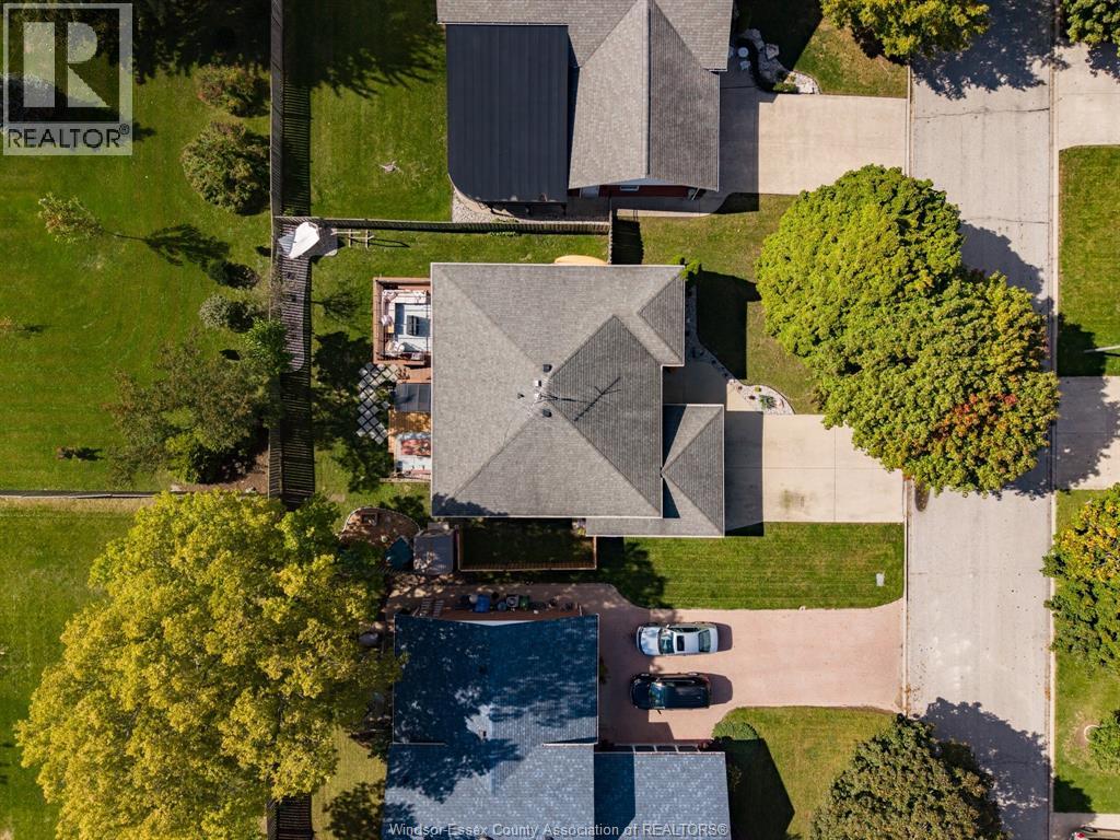 303 STONE RIDGE AVENUE - 40