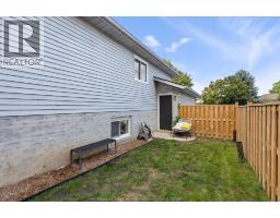 303 Stone Ridge Avenue, Amherstburg, ON N9V3W4 Photo 37