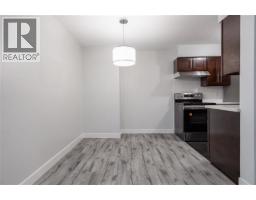 419 9867 Manchester Drive, Burnaby, BC V3N4P6 Photo 8