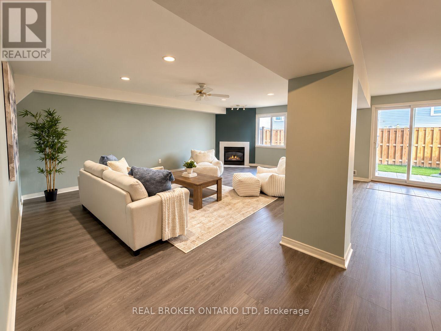 #6 861 SHELBORNE STREET - Image 15