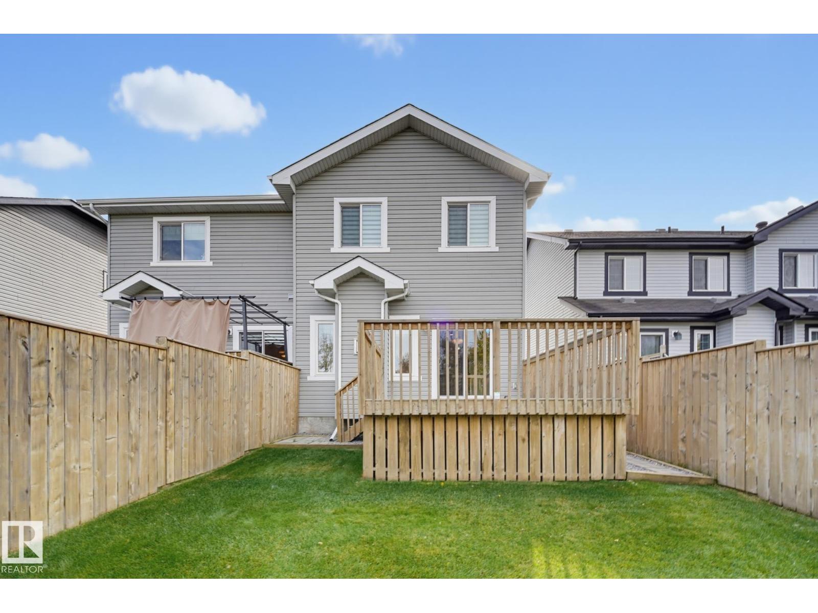 12250 173A AV NW - 32