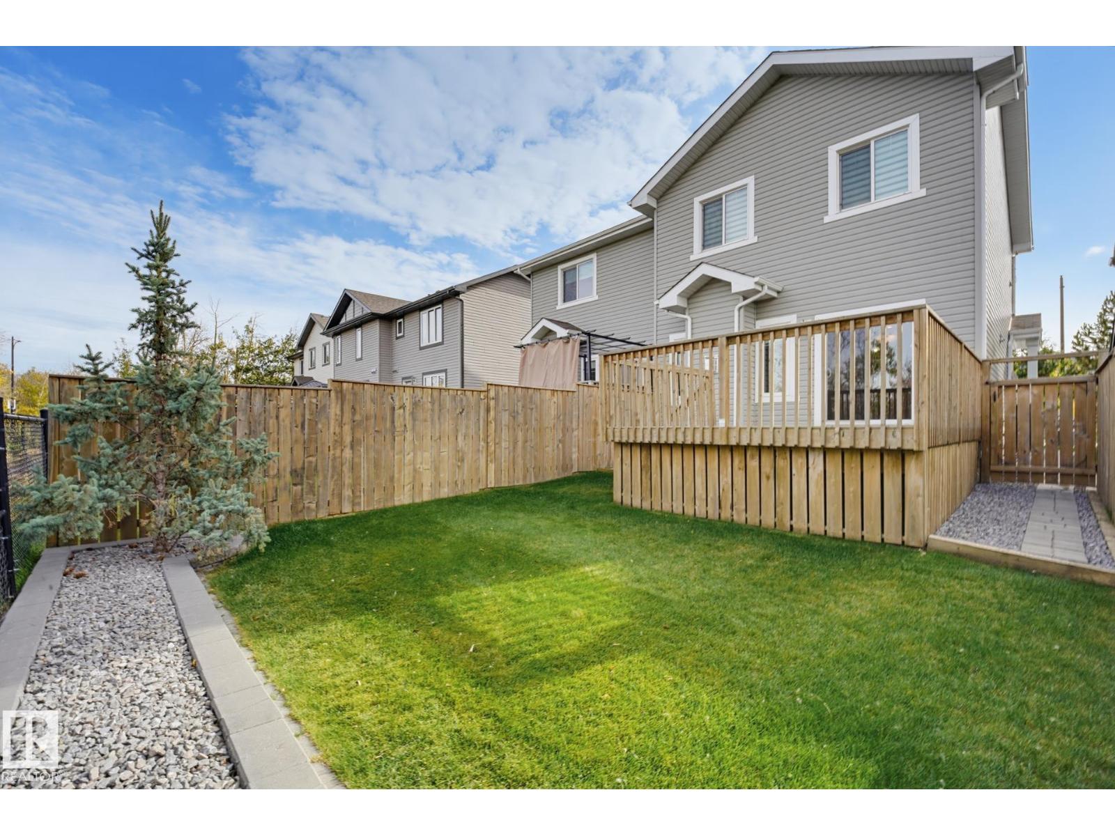 12250 173A AV NW - 33
