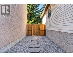 907 Ranchview Crescent NW - photo 41