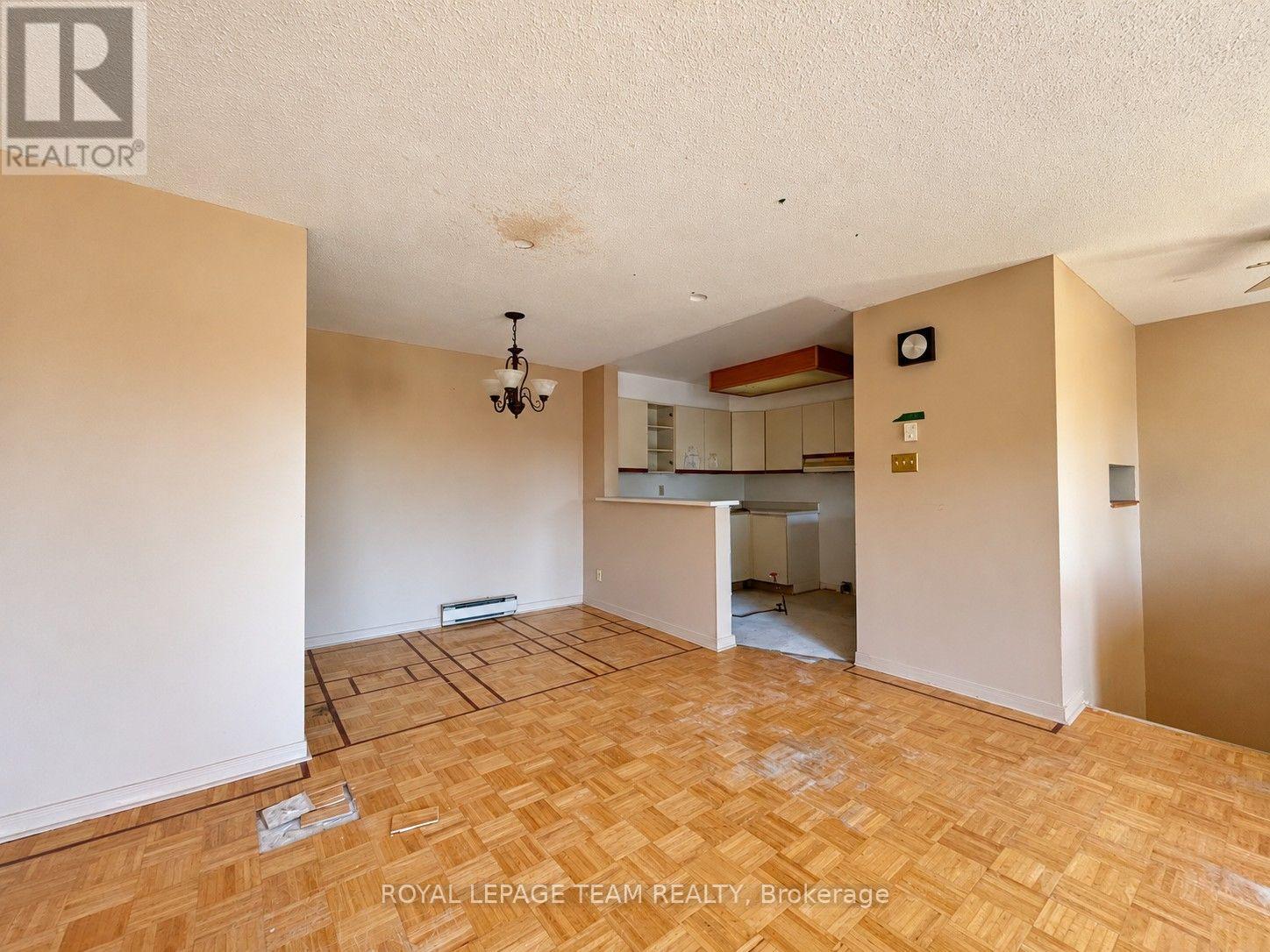 #201 455 CANTEVAL TERRACE - Image 7