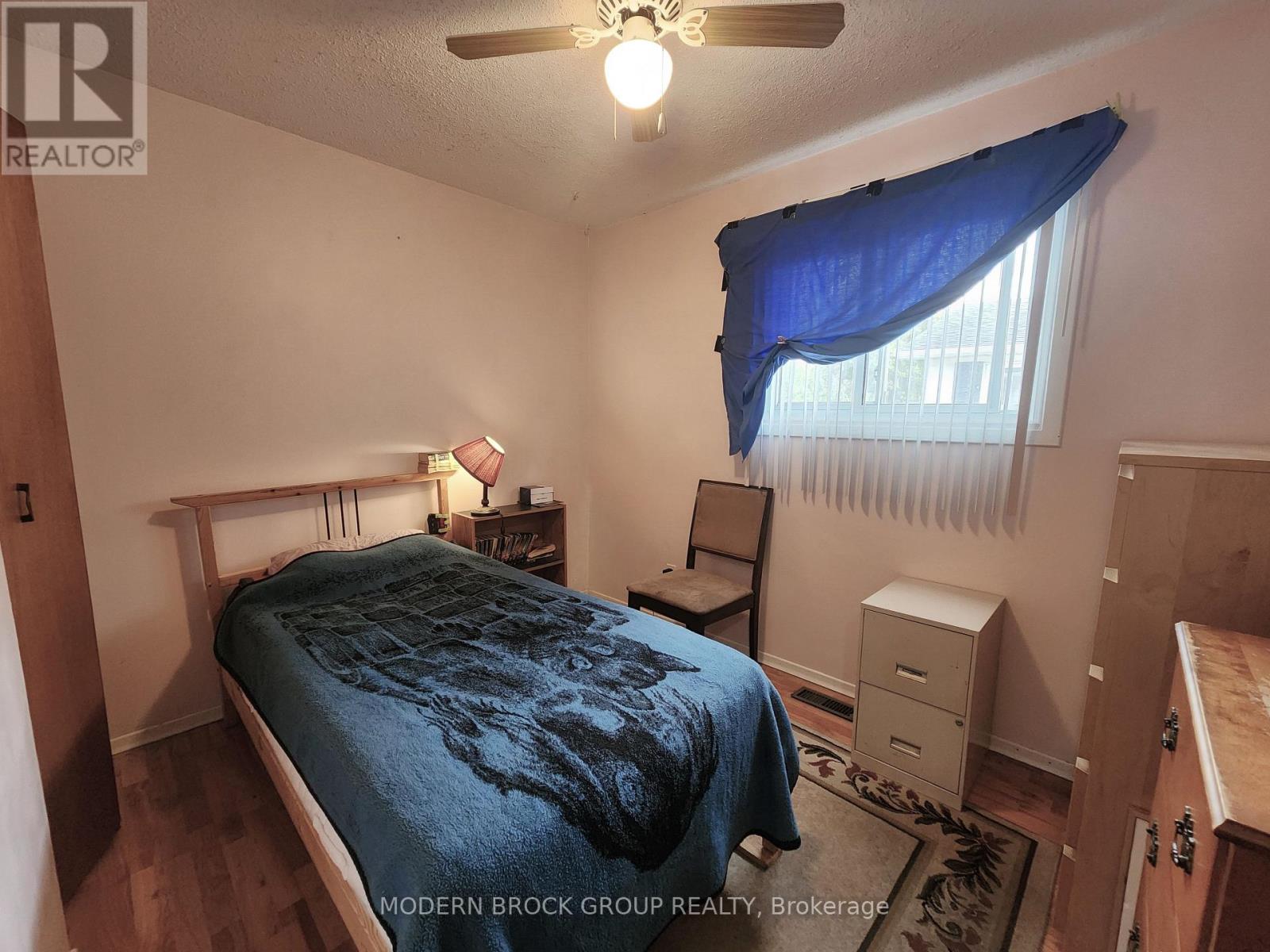 944 MACKENZIE ROAD - Image 23
