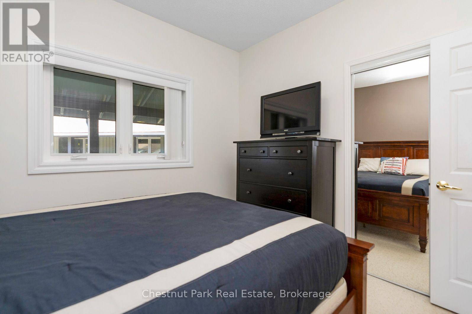 678 Johnston Park Avenue, Collingwood photo 19