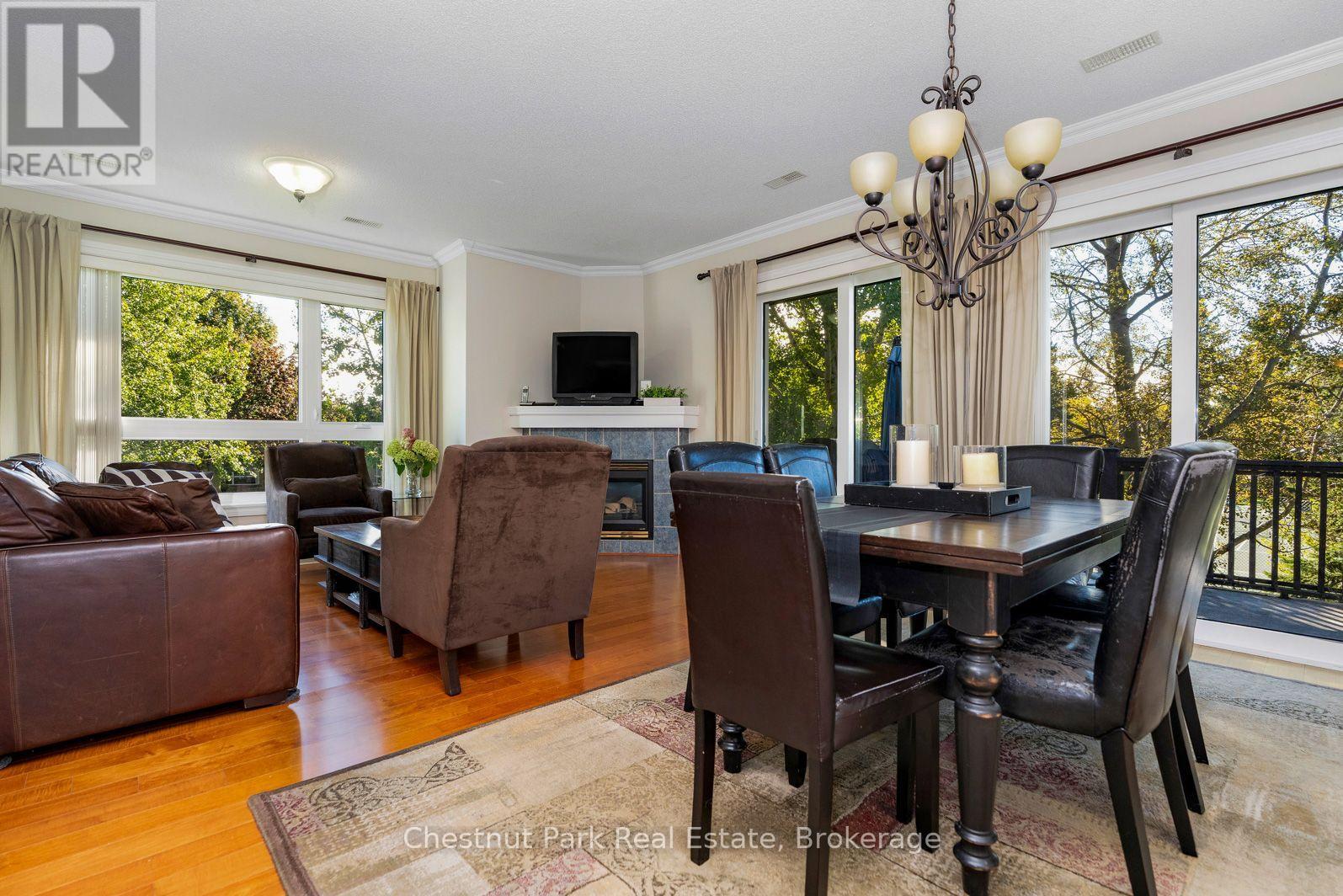 678 Johnston Park Avenue, Collingwood photo 23