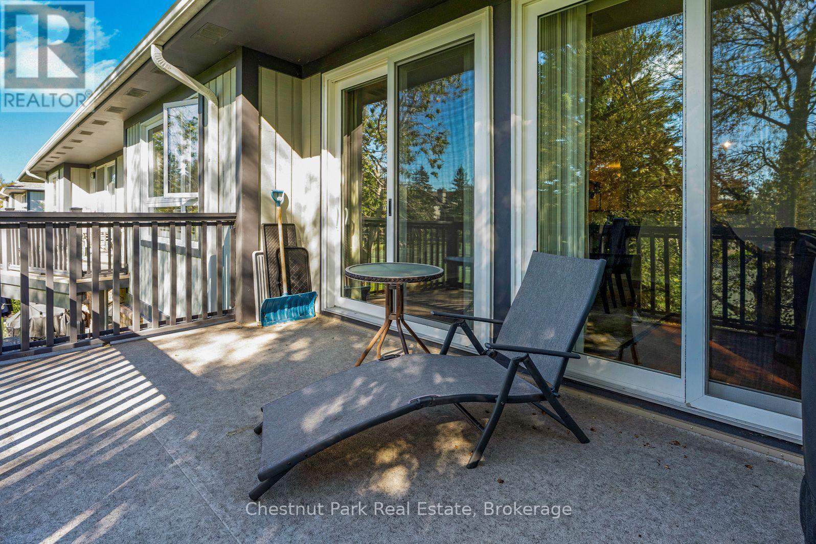 678 Johnston Park Avenue, Collingwood photo 31