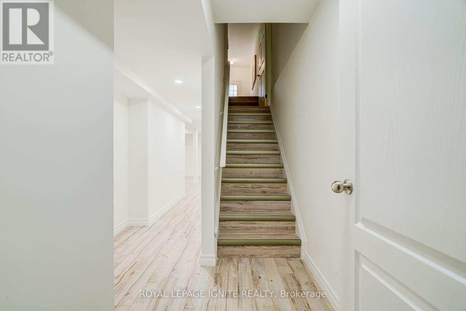 5 Sleeky Lane, Ajax, ON photo 44