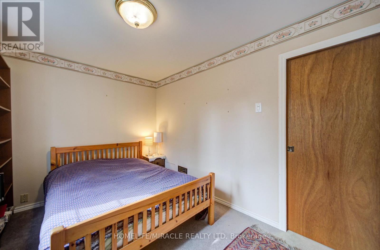 36 VALHALLA BOULEVARD - 29