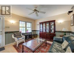36 Valhalla Boulevard, Toronto, ON M1N3B3 Photo 12