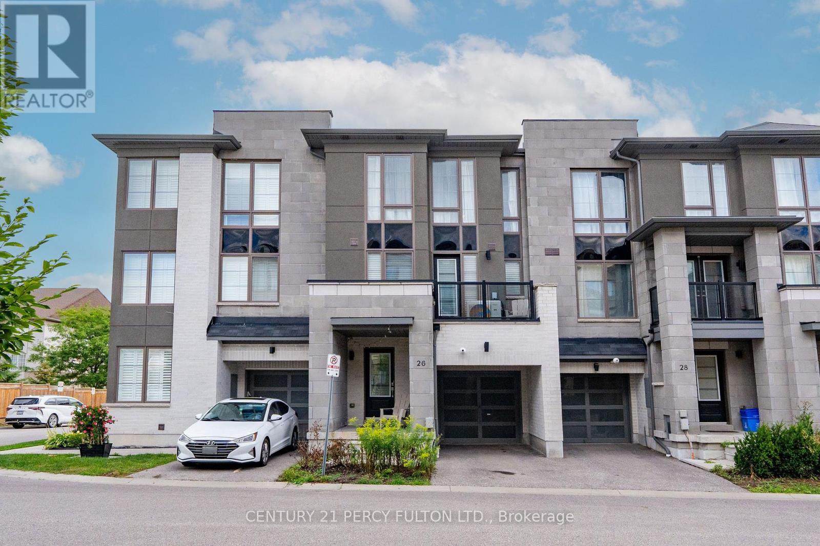 26 Pallock Hill Way, Whitby, ON photo 1