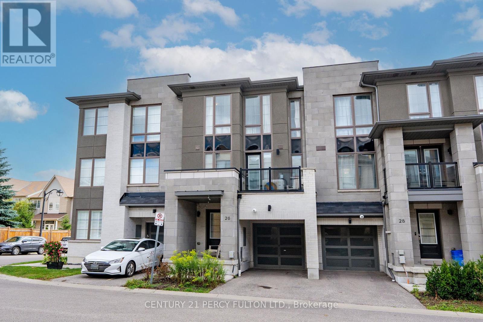 26 Pallock Hill Way, Whitby, ON photo 2