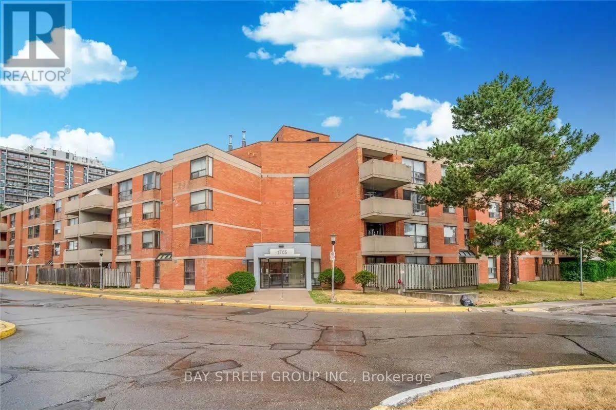 203 - 1705 MCCOWAN ROAD