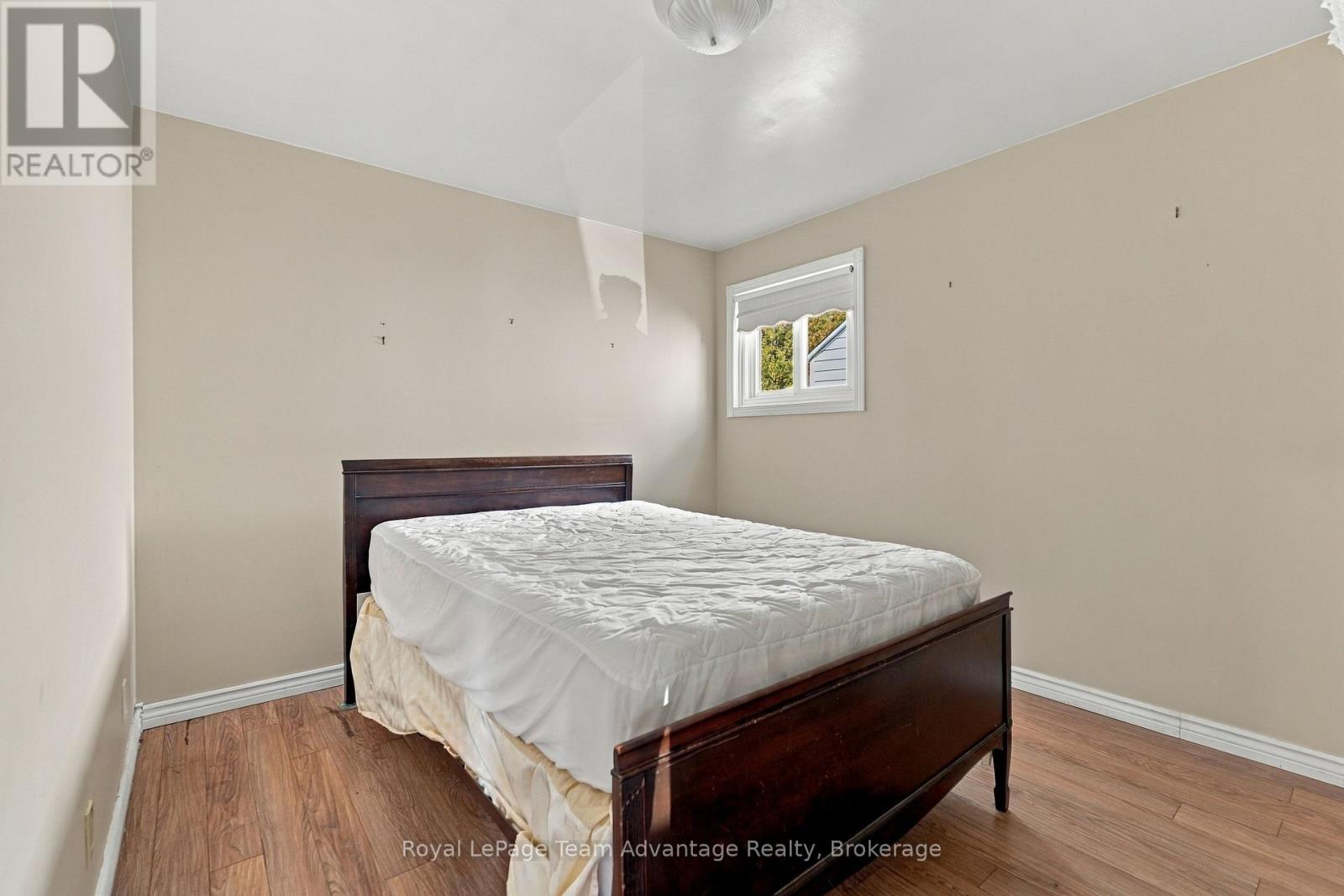 55 HIGHLAND CRESCENT - Image 24