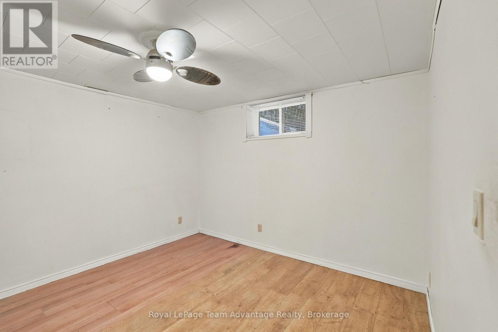 55 HIGHLAND CRESCENT - 6