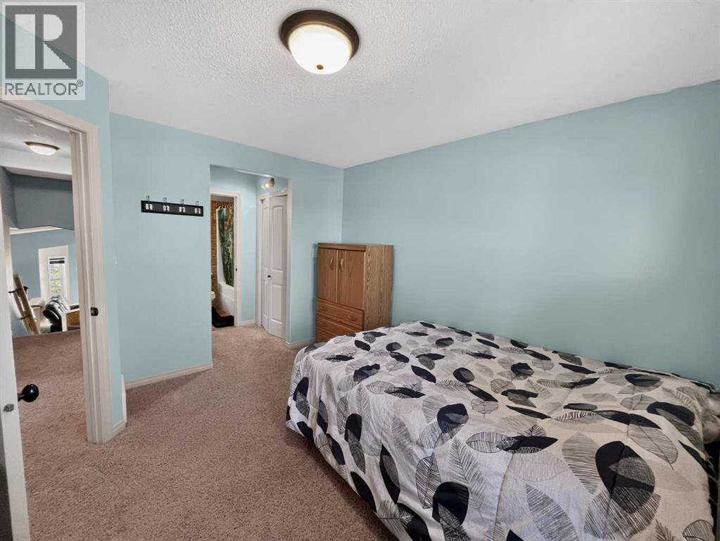8914 71 Avenue - Image 11