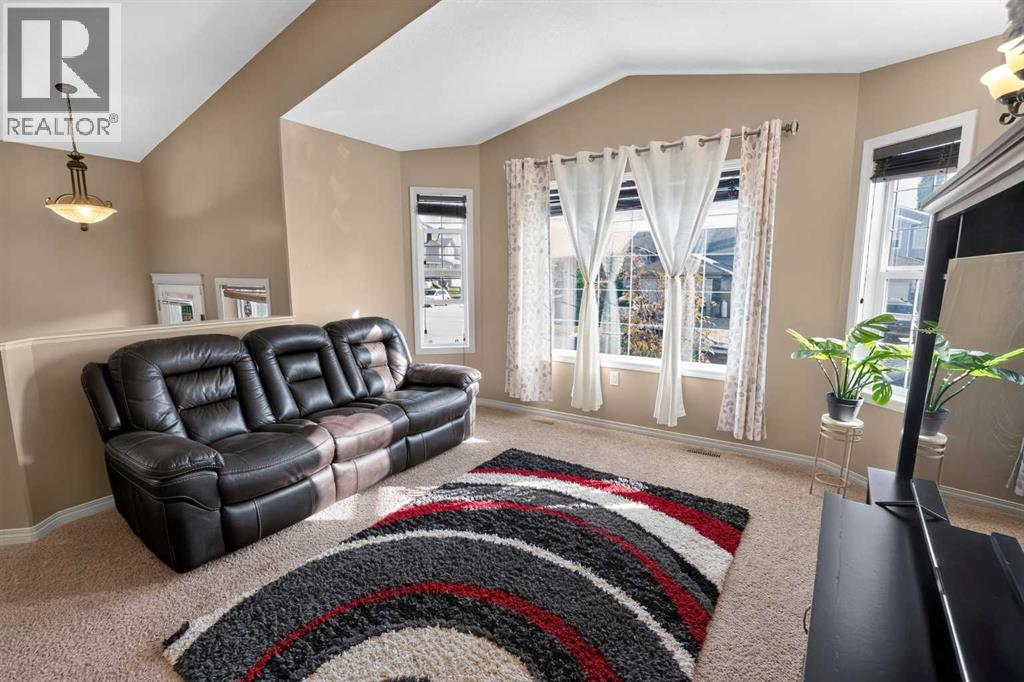 8914 71 Avenue - Image 4