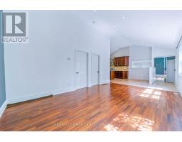 5154 Aurora Road, Whitchurch Stouffville, ON L4A7X4 Photo 9