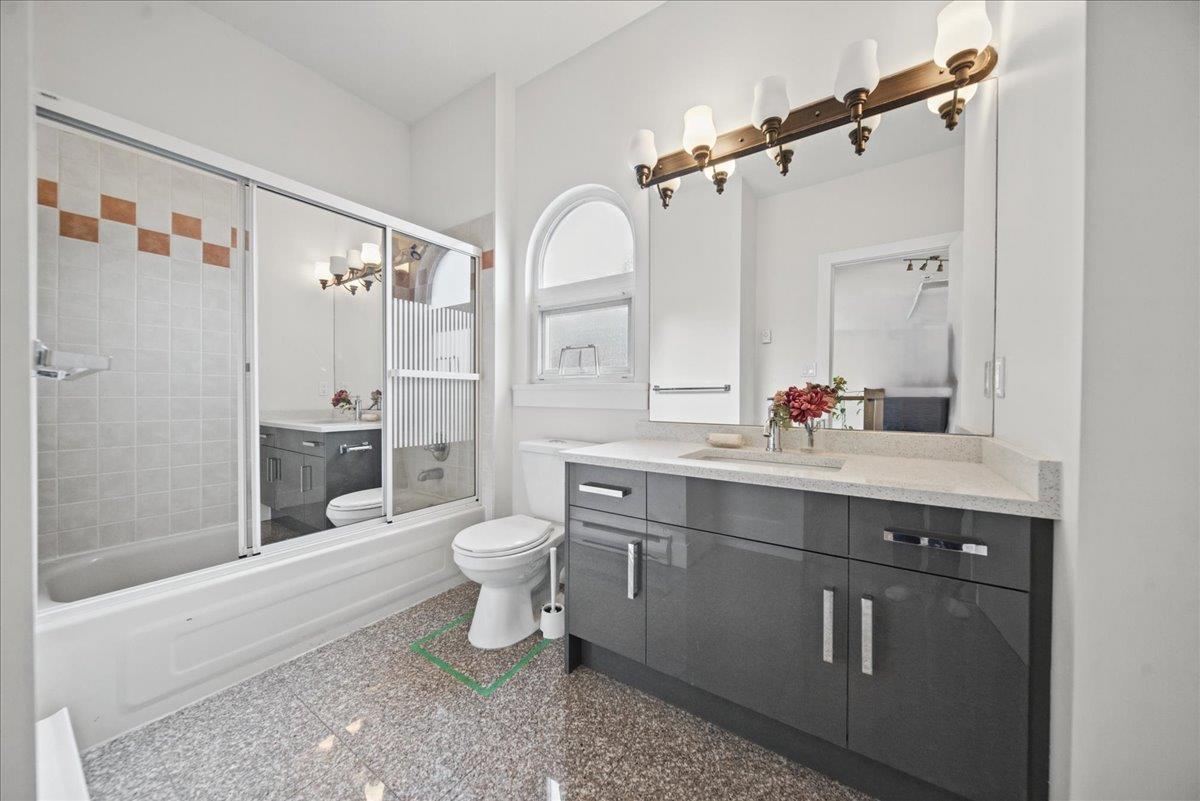 7355 146A STREET, Surrey