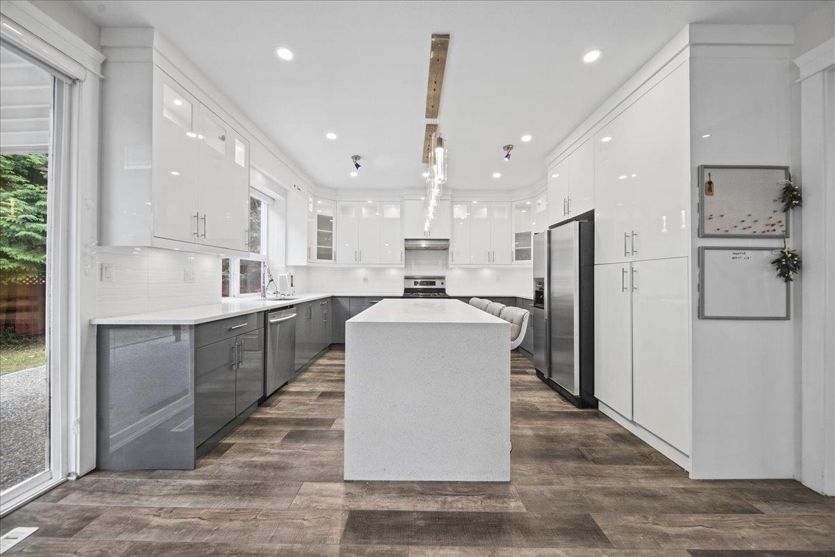 7355 146A STREET, Surrey