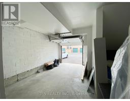 42 - 3020 Cedarglen Gate, Mississauga, ON L5C4S7 Photo 30