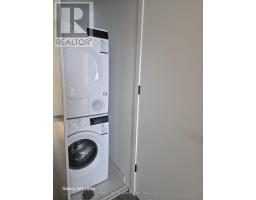 1708 - 8 Interchange Way, Vaughan, ON L4K5Z7 Photo 15