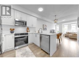 32 Mel Irving Drive, Bradford West Gwillimbury, ON L3Z4P1 Photo 18