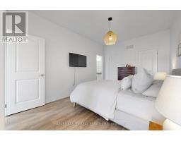 32 Mel Irving Drive, Bradford West Gwillimbury, ON L3Z4P1 Photo 32