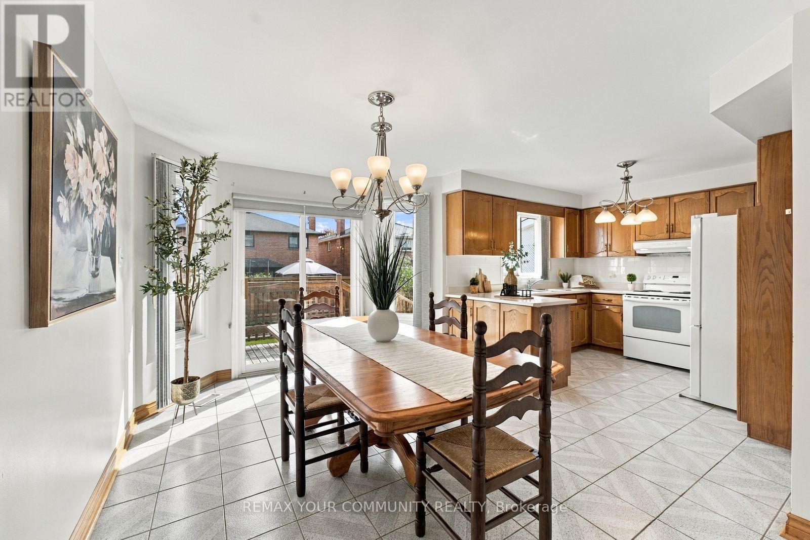 49 Trevor Street, Vaughan, ON photo 12