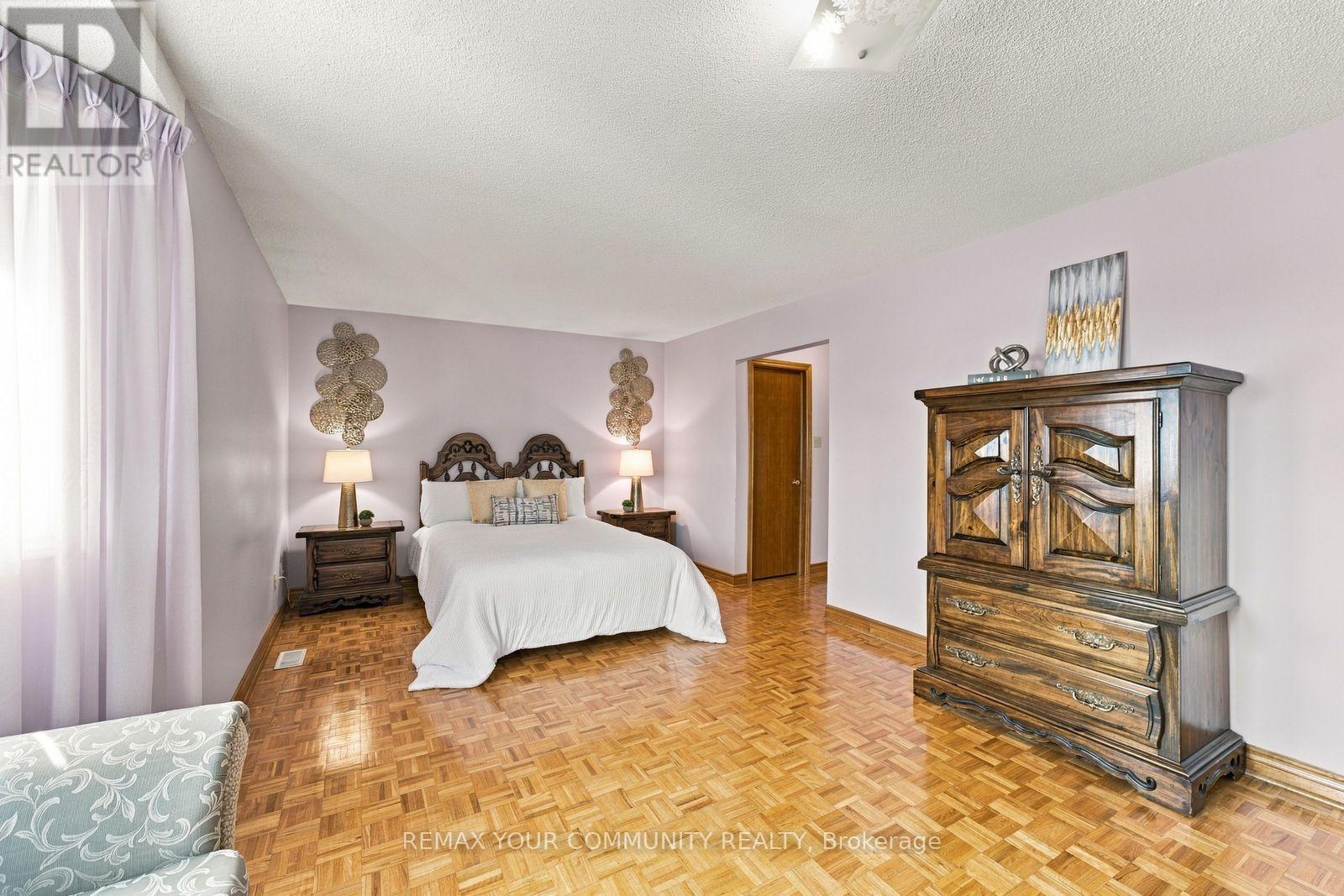 49 Trevor Street, Vaughan, ON photo 30