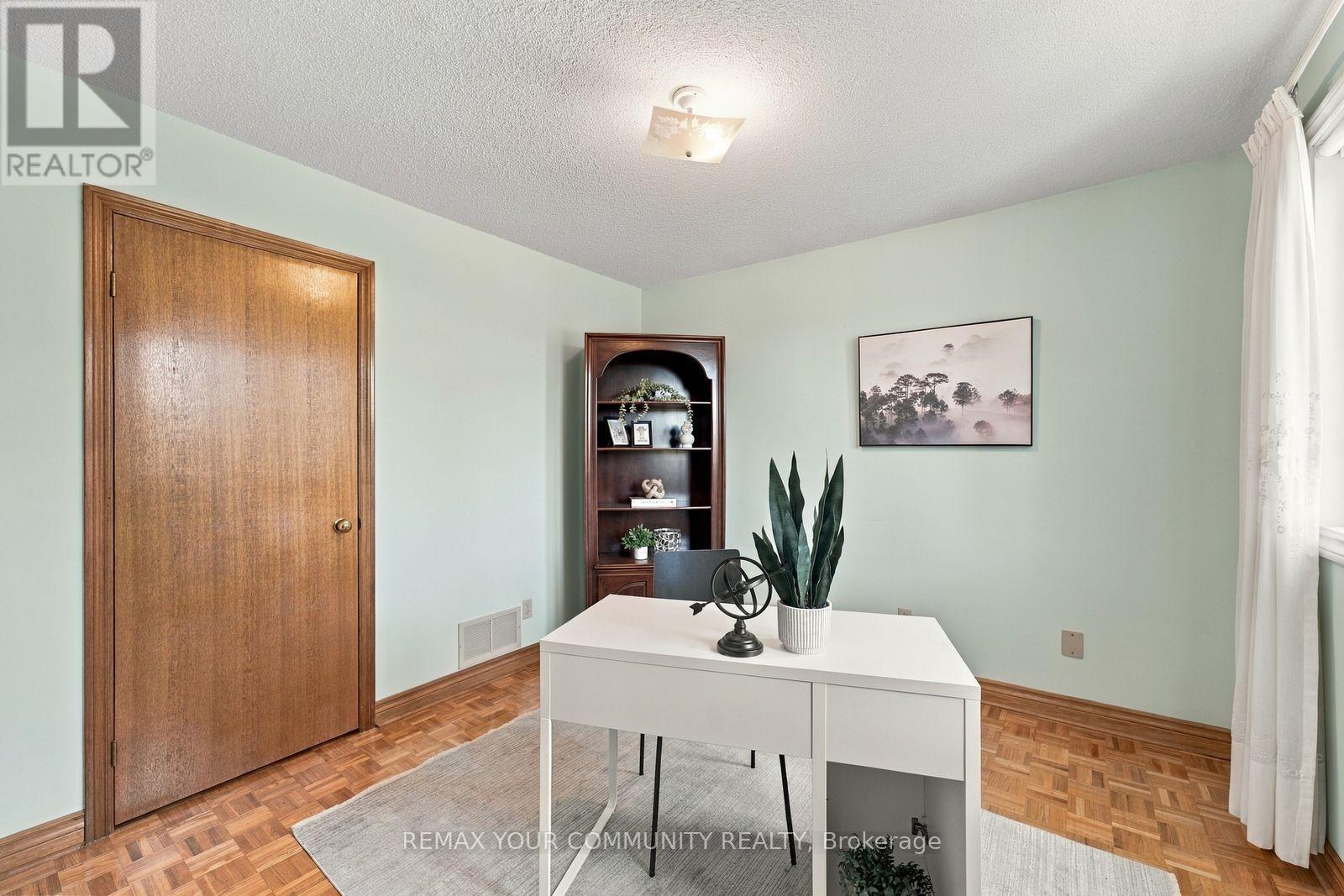 49 Trevor Street, Vaughan, ON photo 35