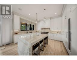 125 Clearview Heights, King, ON L7B1H6 Photo 12
