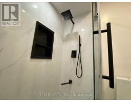 42 - 3020 Cedarglen Gate, Mississauga, ON L5C4S7 Photo 24