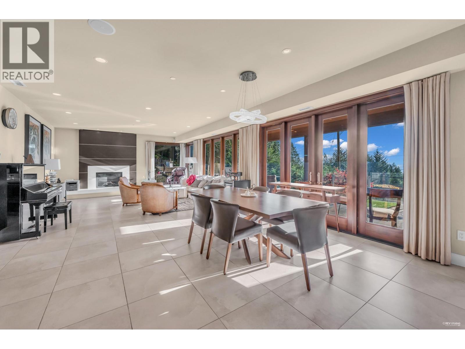 4742 CAULFEILD DRIVE, West Vancouver