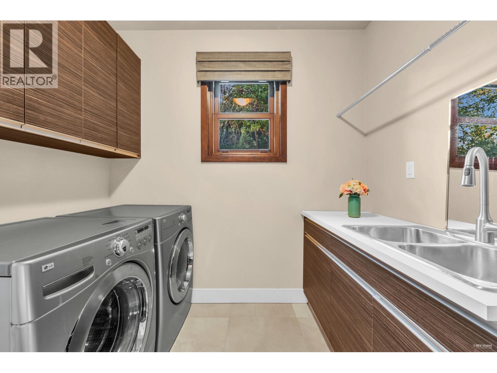 4742 CAULFEILD DRIVE, West Vancouver