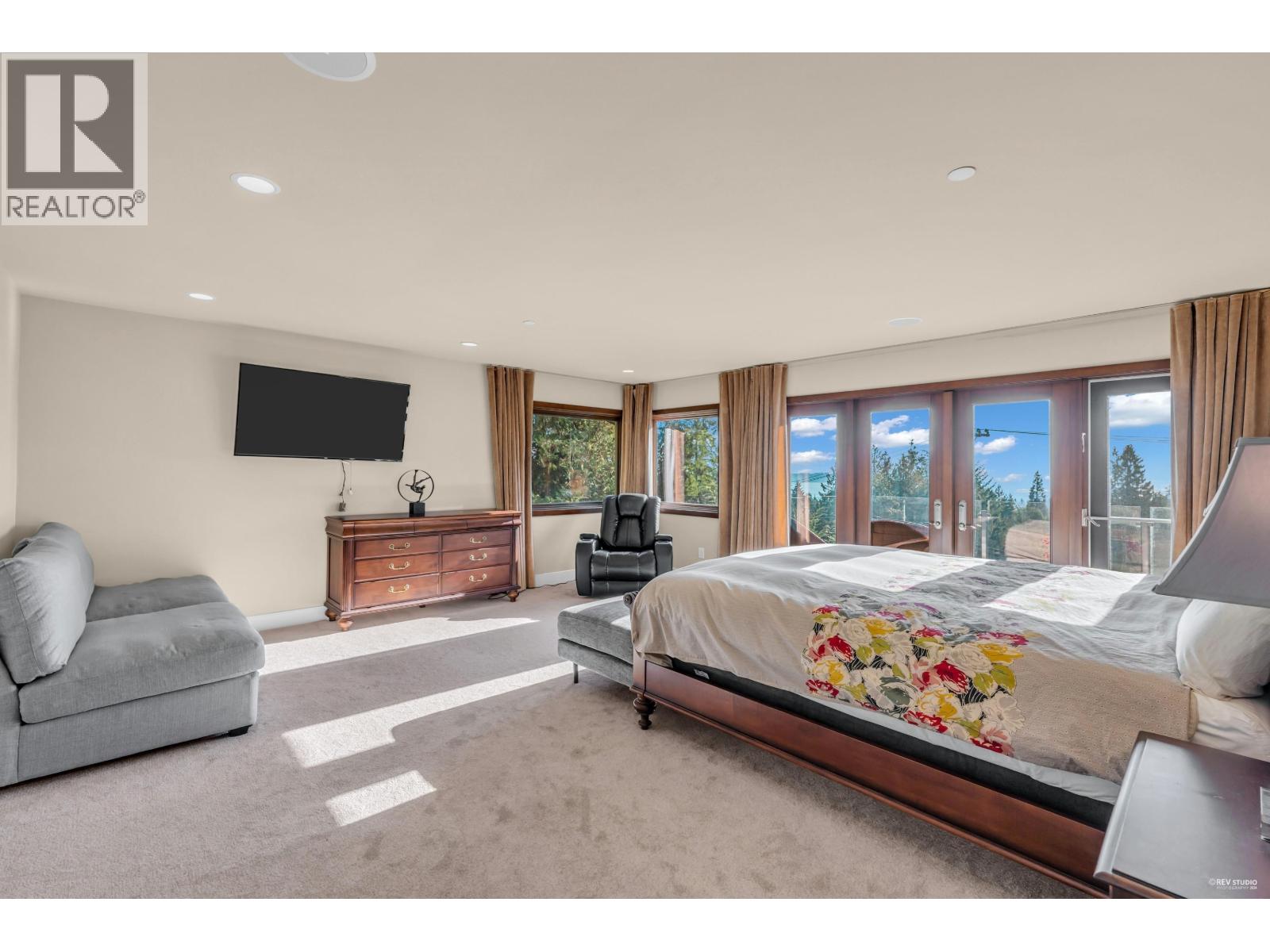 4742 CAULFEILD DRIVE, West Vancouver