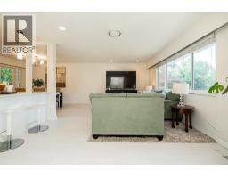 24084 102 Avenue, Maple Ridge, BC V2W1J1 Photo 13