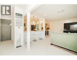 24084 102 Avenue, Maple Ridge, BC V2W1J1 Photo 9