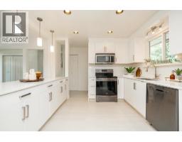 24084 102 Avenue, Maple Ridge, BC V2W1J1 Photo 36