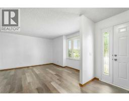 123 Whitworth Way Ne, Calgary, AB T1Y6B1 Photo 13